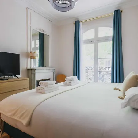 Apartment Beautiful - 2bd 6p - Beaugrenelle Paris