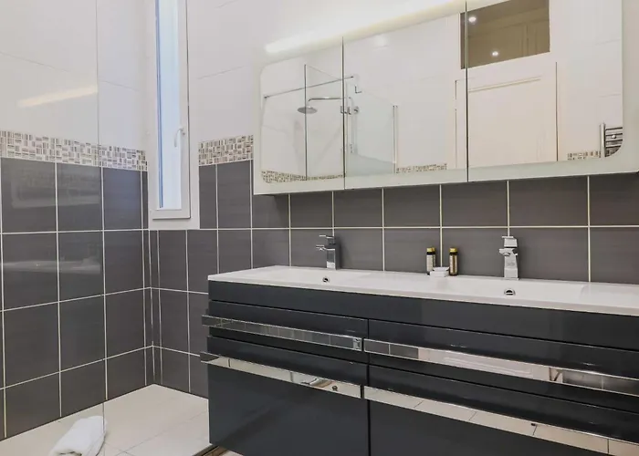 Beautiful - 2bd 6p - Beaugrenelle Apartment *